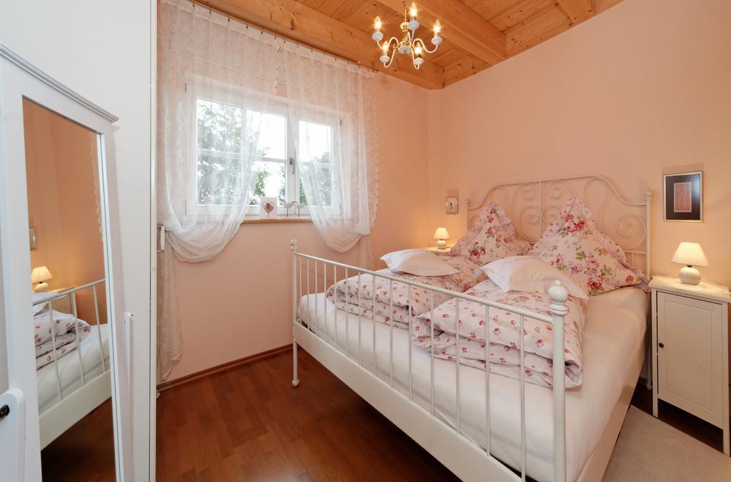 Ferienhaus Mitterdorf 米特菲厄姆恩斯罗伊特 客房 照片